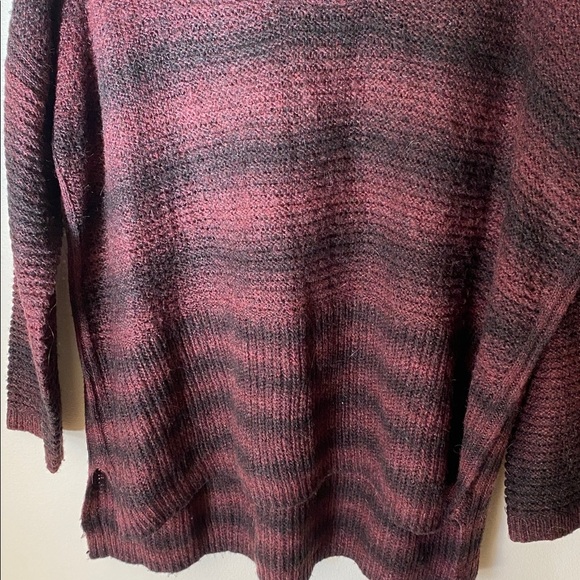 DKNY Jeans Scoopneck Striped Purple Red Black Flowy Oversized Sweater Size L - Picture 3 of 9